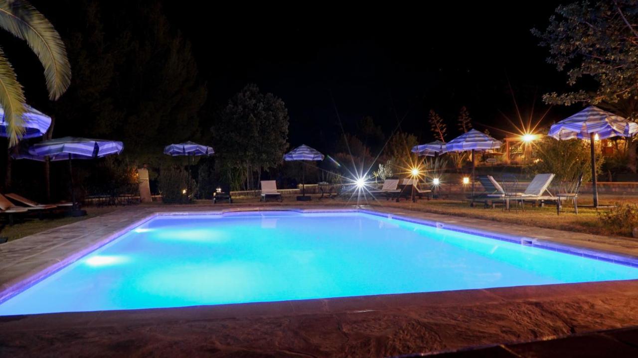 La Bergerie Auberge & Restaurant เวียร์เกน ภายนอก รูปภาพ