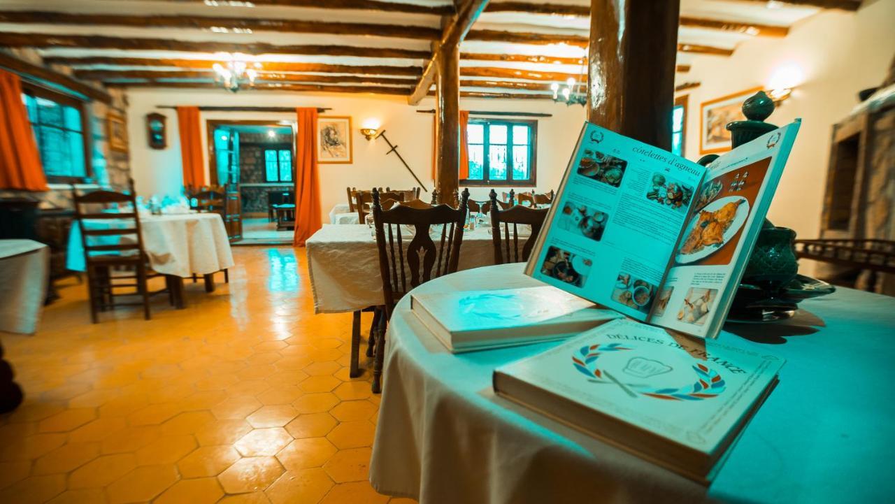 La Bergerie Auberge & Restaurant เวียร์เกน ภายนอก รูปภาพ